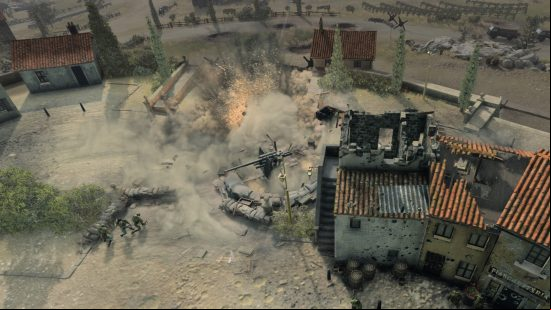 Company of Heroes 3 review: Small armies fighting on a beach as sand kicks up around them