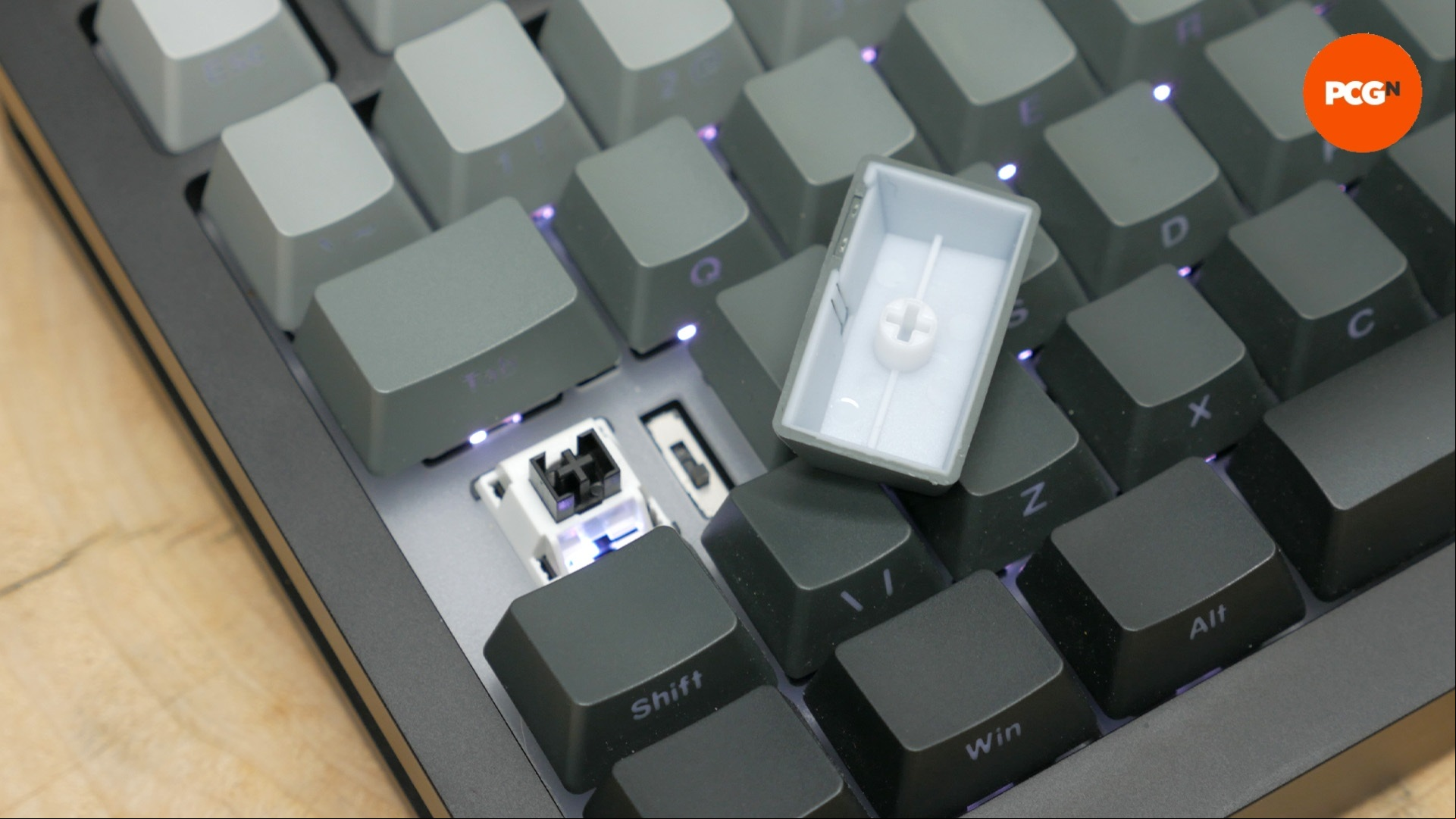Monsgeek M1W SP review image showing the keyboard's doubleshot keycaps.