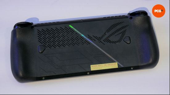 asus rog ally x 06