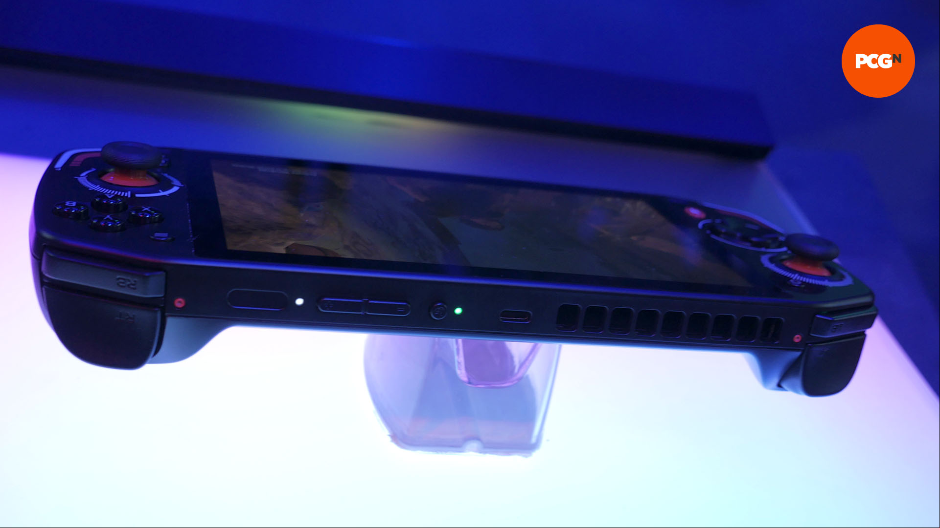 acer nitro blaze 7 hands on review 05