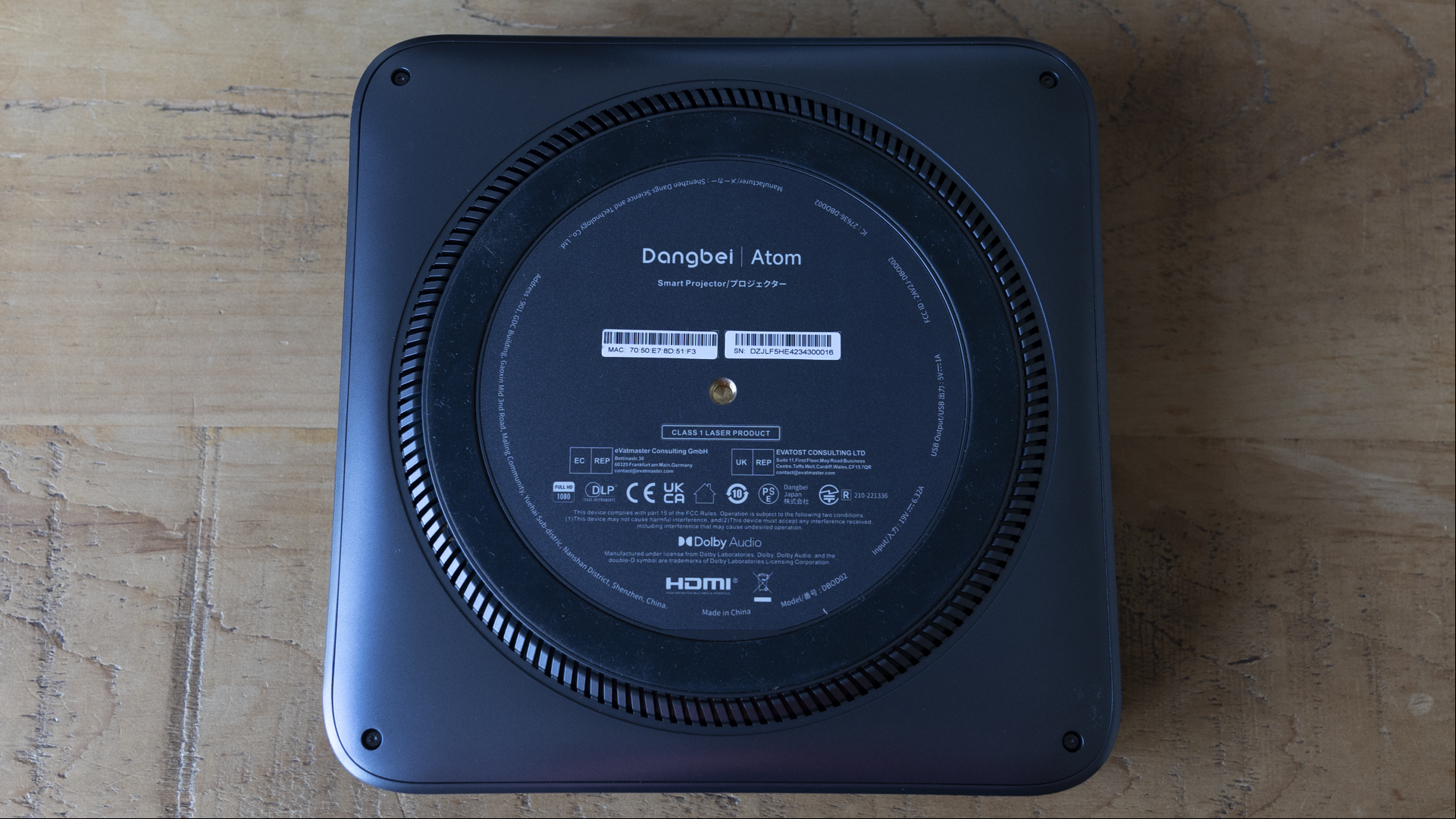 The underneath of the Dangbei Atom laser projector