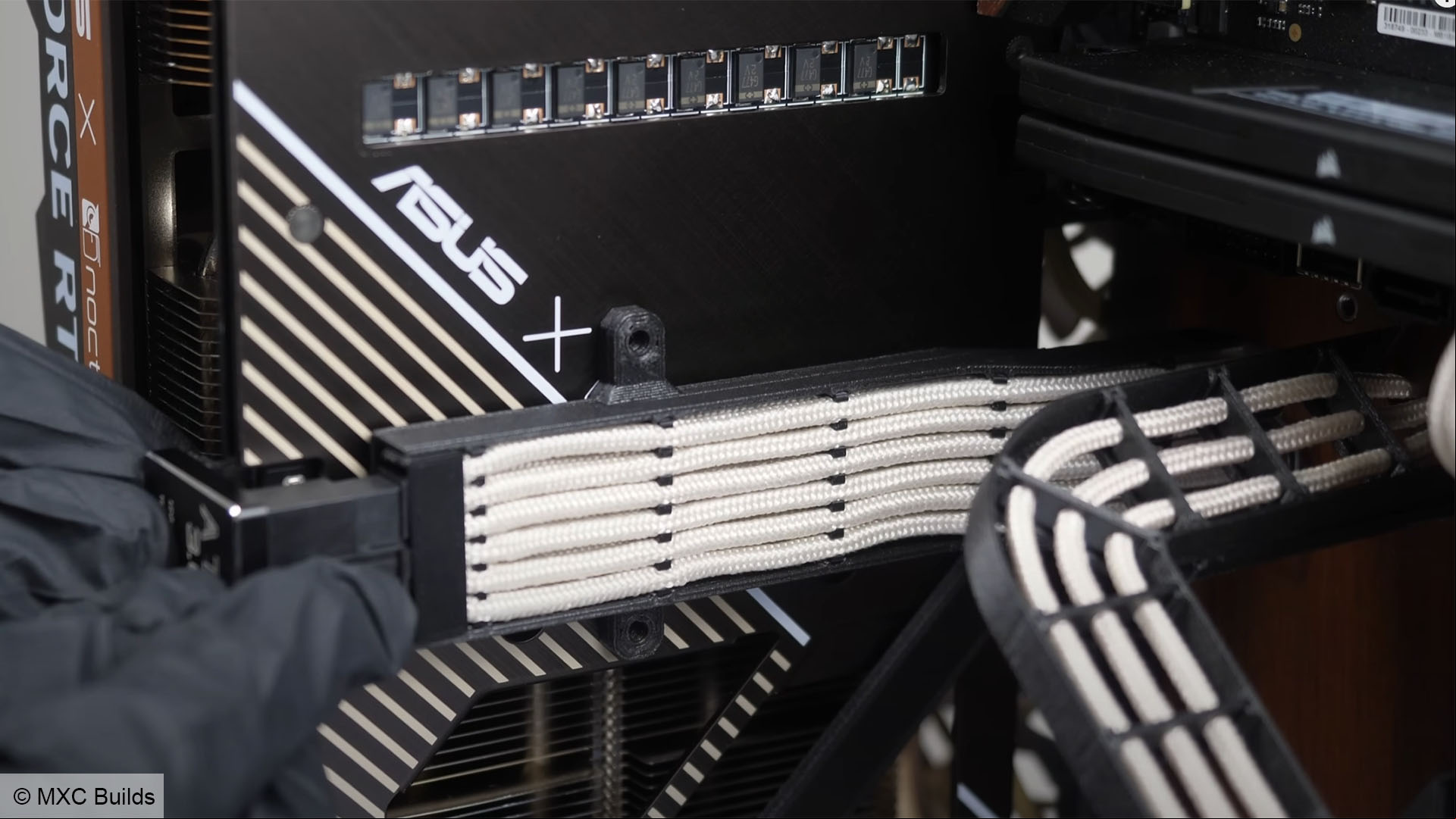 Noctua gaming PC with custom 12VHPWR cable build by MXC Builds.